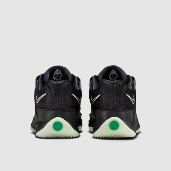 Nike KD 18 "Halloween" (IM1346-001) Release Date