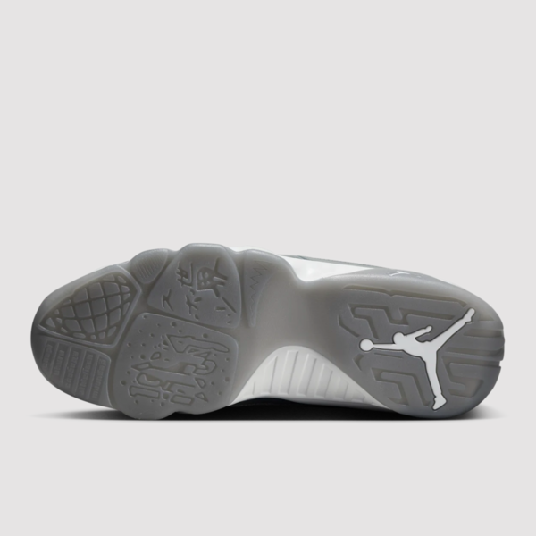 Air Jordan 9 