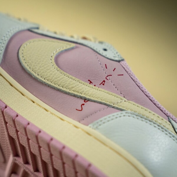Travis Scott x Air Jordan 1 Low "Shy Pink" (IQ7604-100) Erscheinungsdatum