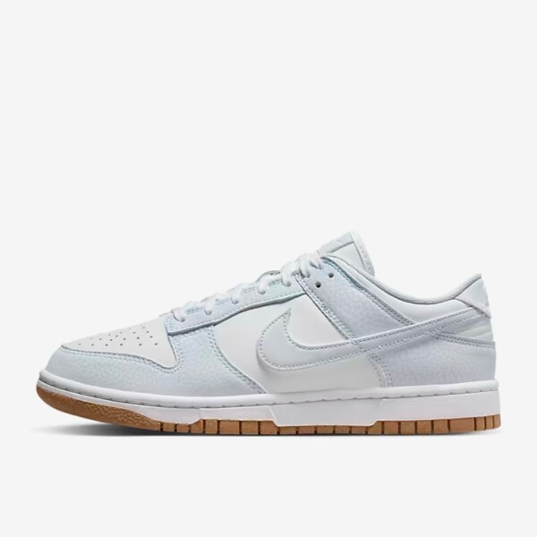 Nike Dunk Low Next Nature 