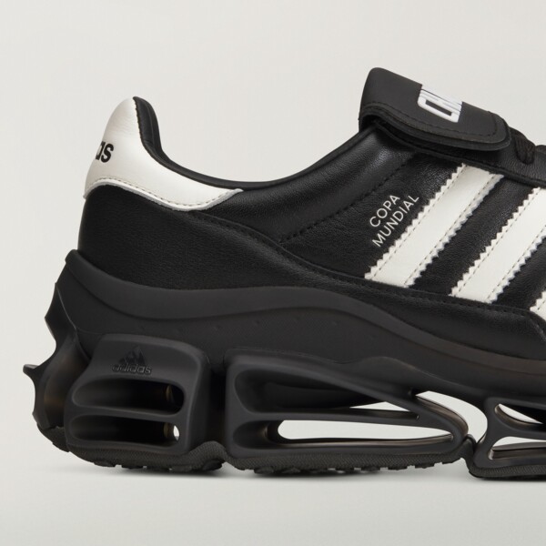 Willy Chavarria x adidas Megaride Copa "Core Black" (KZ8743) Erscheinungsdatum