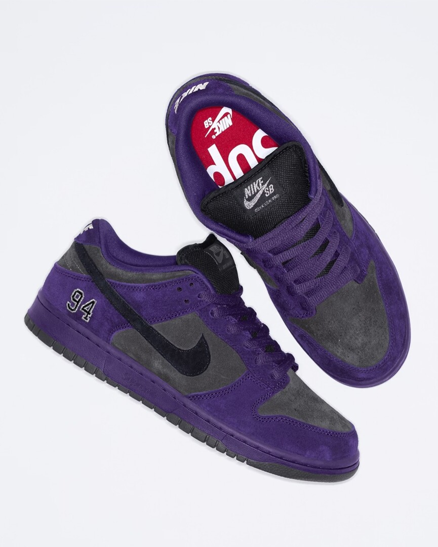 Supreme × Nike SB Dunk Low ノベルティ付 Supreme x Nike SB Dunk Low “Ink” | Raffle List