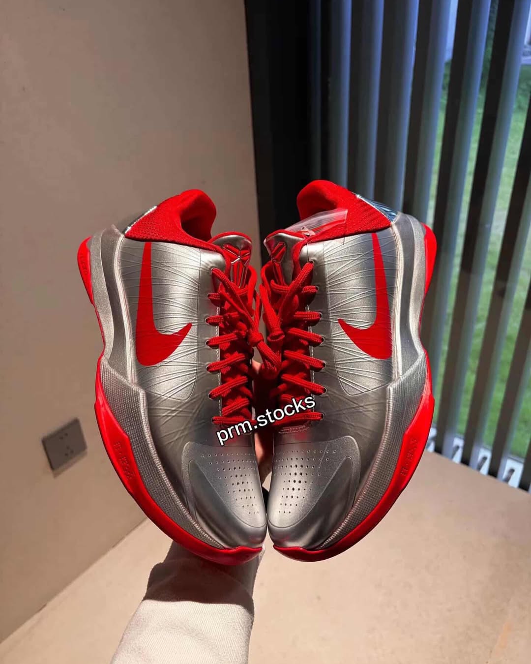 Caitlin Clark Nike Kobe 5 Protro Rookie of the Year in hand look