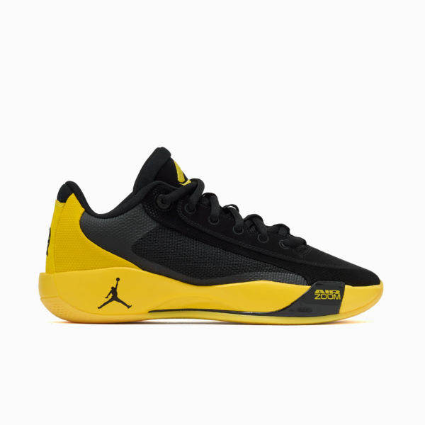 Quai 54 x Jordan Luka .77 "Black Tour Yellow" (IB8835-007) Erscheinungsdatum Quai 54 x Jordan Luka .77 "Black Tour Yellow" (IB8835-007) Erscheinungsdatum