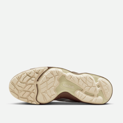 Travis Scott x Nike Zoom Field Jaxx "Light Chocolate" | Raffle List