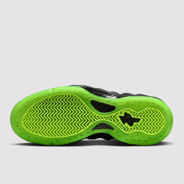 Nike Air Foamposite One "Black Volt" (HF2902-001) Release Date