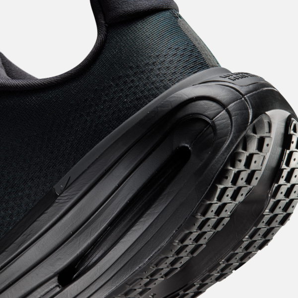 Nike Vomero Premium "Black White" (IQ0627-001) Release Date