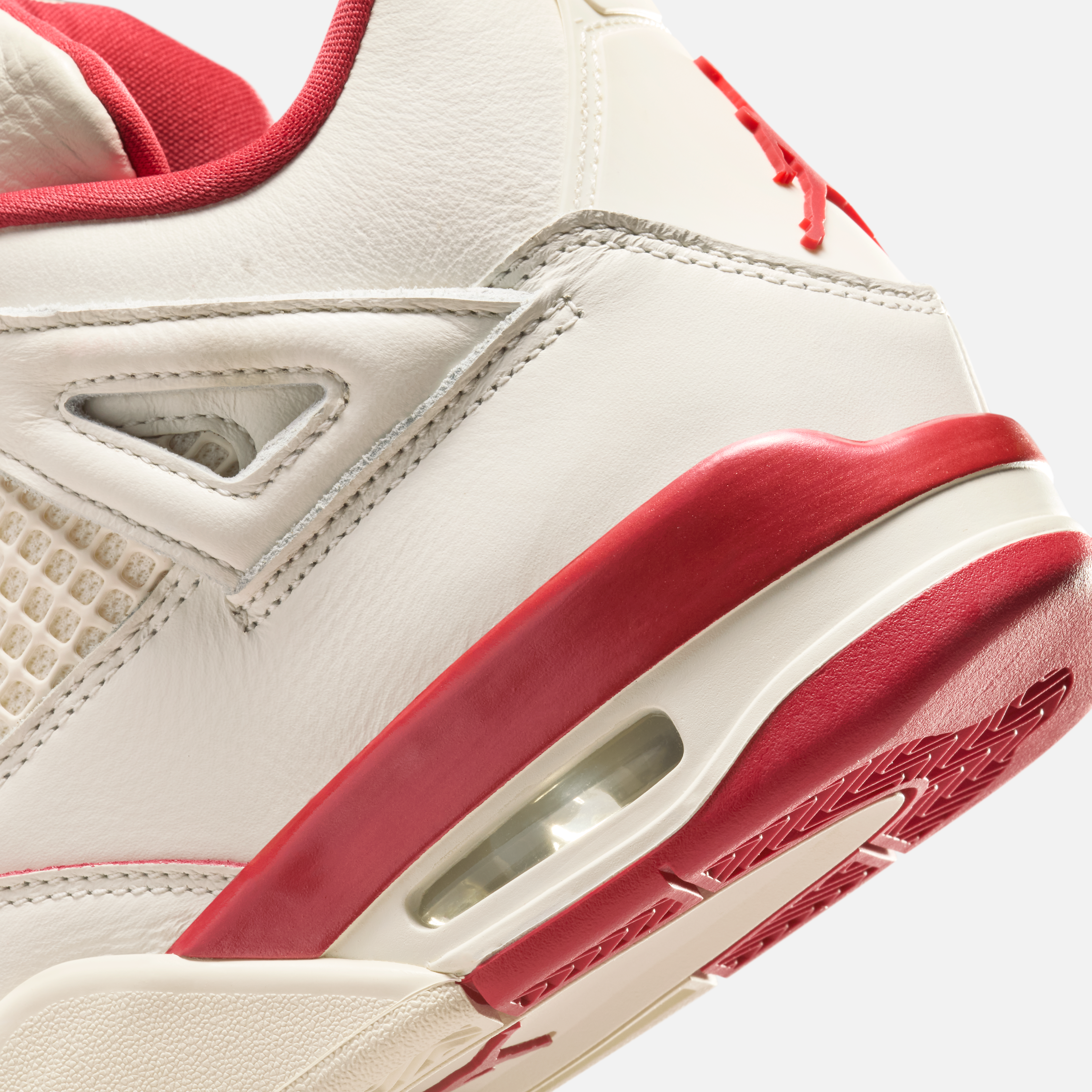 Air Jordan 4 Sierra Red front angle mock-up with red mesh and accents