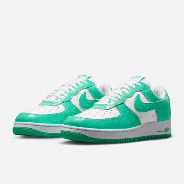 Nike Air Force 1 Low Cracked Leather “Menta" (JA0248-001) Release Date Nike Air Force 1 Low Cracked Leather “Menta" (JA0248-001) Release Date