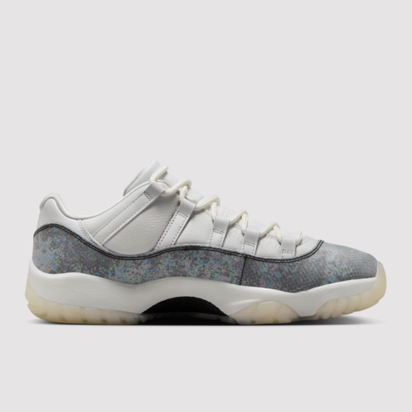 Air Jordan 11 Low "Year of the Snake" (HQ7000-001) Erscheinungsdatum