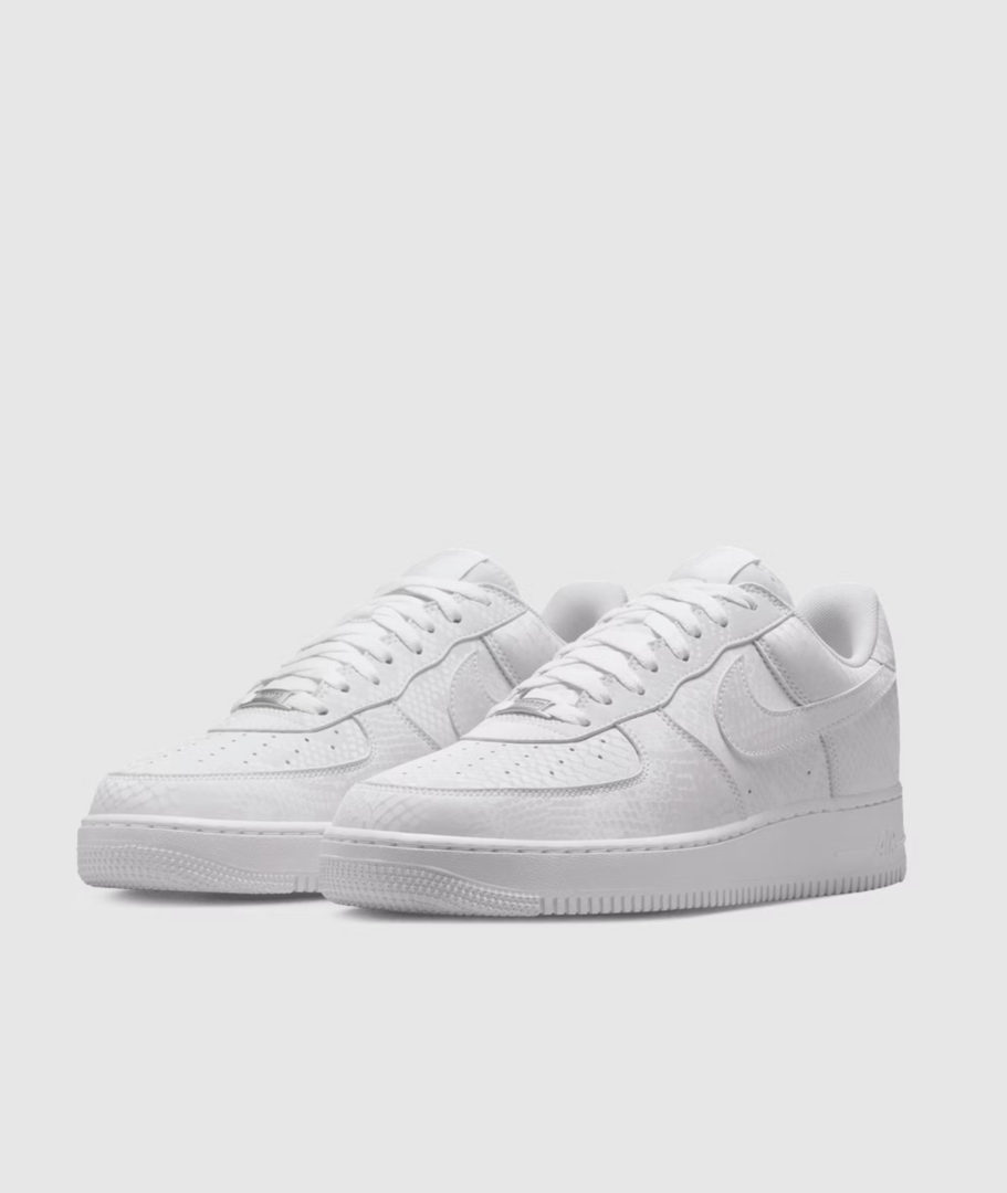 【本物保証 /関税・送料無料】Kobe Bryant × Nike Air Force 1 Kobe Bryant x Nike Air Force 1 Low 
