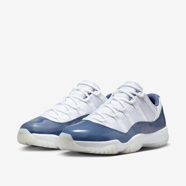 Air Jordan 11 Low 