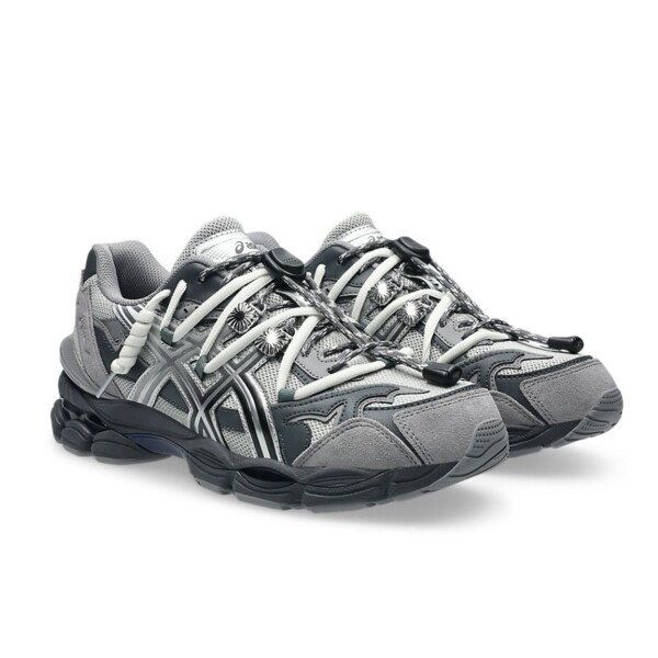 TOGA × Asics Gel-Cumulus 16 TG 26.5 The GEL-CUMULUS™ 16 TG x @togaarchives is almost here. ​ A