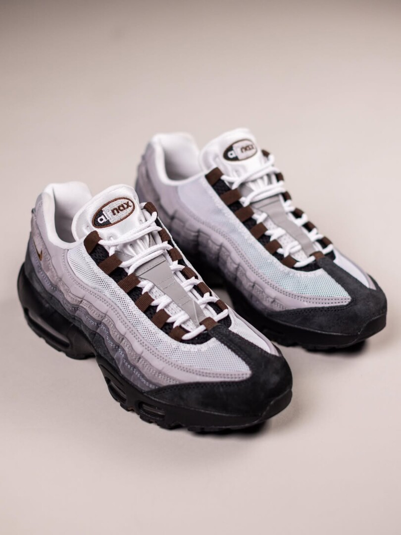 Nike SB x Air Max 95 