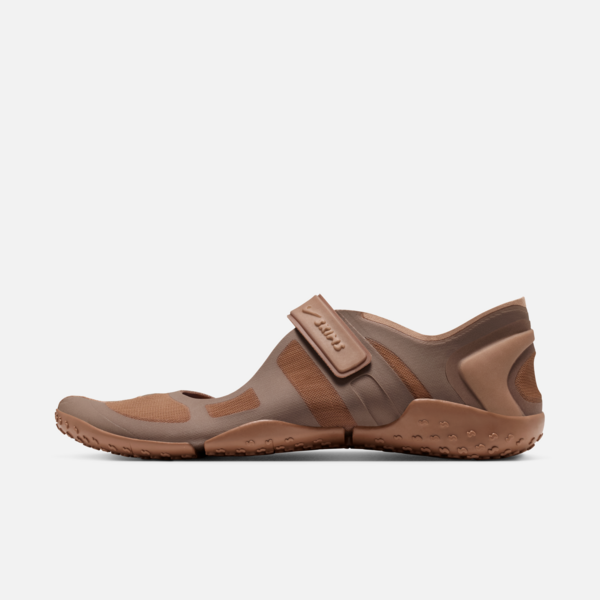 NikeSKIMS Rift "Archaeo Brown" (W) (IO7694-201) Erscheinungsdatum