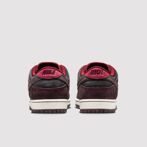 Riot Skateshop x Nike SB Dunk Low | Raffle List Riot Skateshop x Nike SB Dunk Low | Raffle List