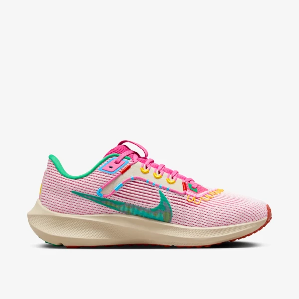 Nike Air Zoom Pegasus 40 "Familia" (FN0599-100) Erscheinungsdatum Nike Air Zoom Pegasus 40 "Familia" (FN0599-100) Erscheinungsdatum