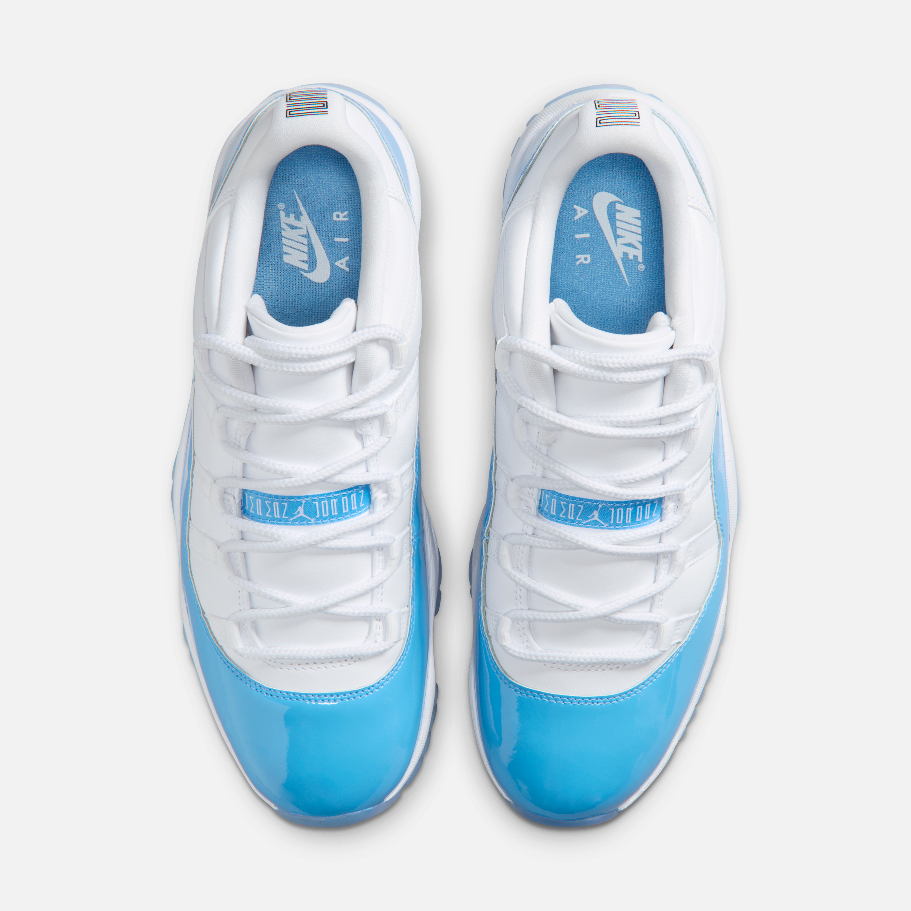 Air Jordan 11 Low “UNC”
