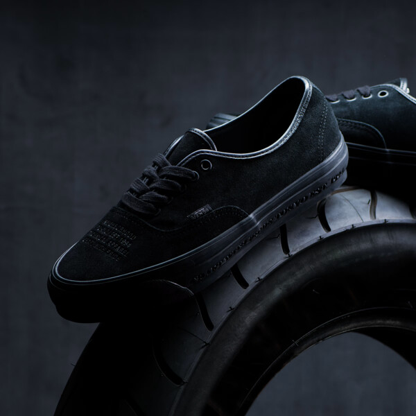 NEIGHBORHOOD x Vans Authentic 44 "Black" (VN000XVJBLA) Release Date NEIGHBORHOOD x Vans Authentic 44 "Black" (VN000XVJBLA) Release Date