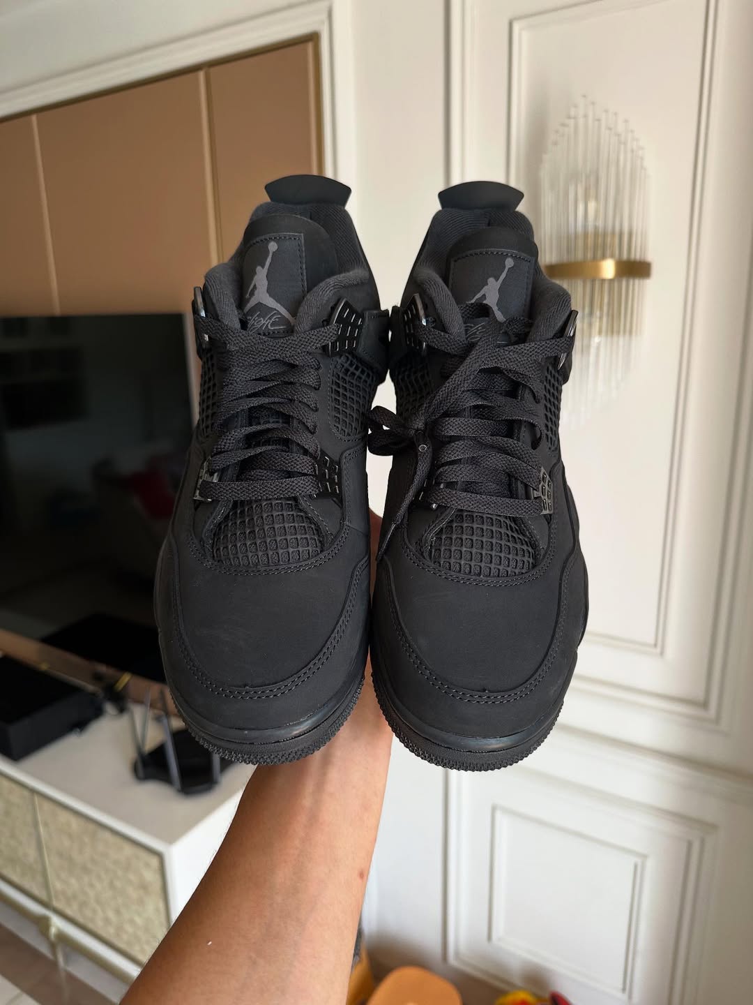 Air Jordan 4 Black Cat Air Jordan 4 Black Cat in-hand look