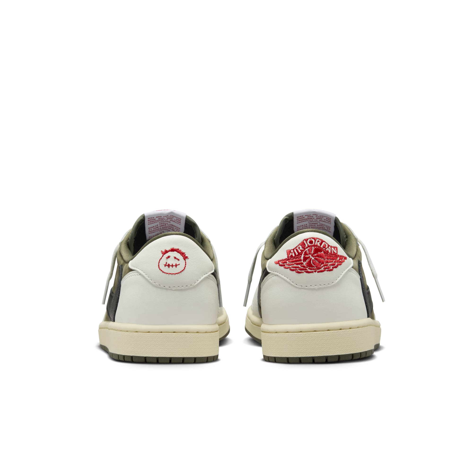 Travis Scott x Air Jordan 1 Low "Medium Olive" On Foot Look Travis Scott x Air Jordan 1 Low "Medium Olive" On Foot Look