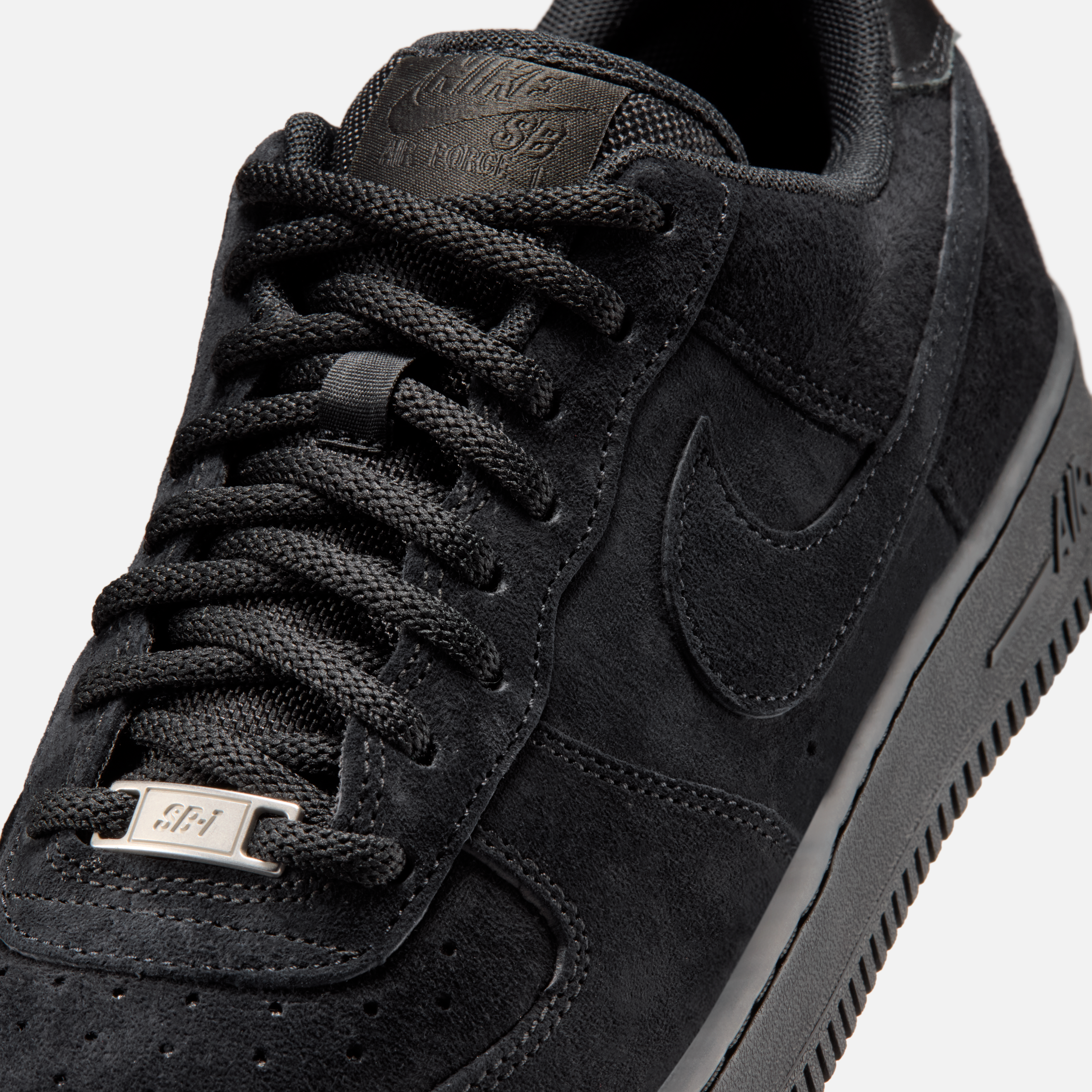 Nike SB Air Force 1 Low āTriple Blackā Nike SB Air Force 1 Low āTriple Blackā