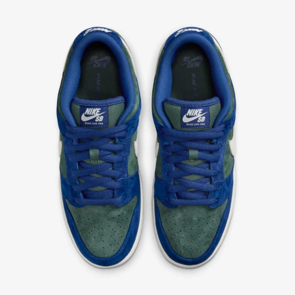 Nike SB Dunk Low