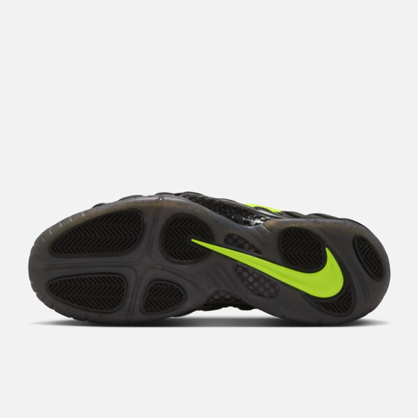 Nike Air Foamposite Pro "Voltage" (HF0794-002) Erscheinungsdatum