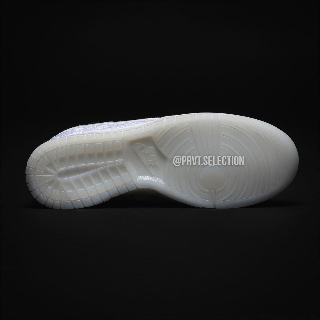 First look of the upcoming Clot x Fragment x Nike Dunk Low 5 First look of the upcoming Clot x Fragment x Nike Dunk Low 5