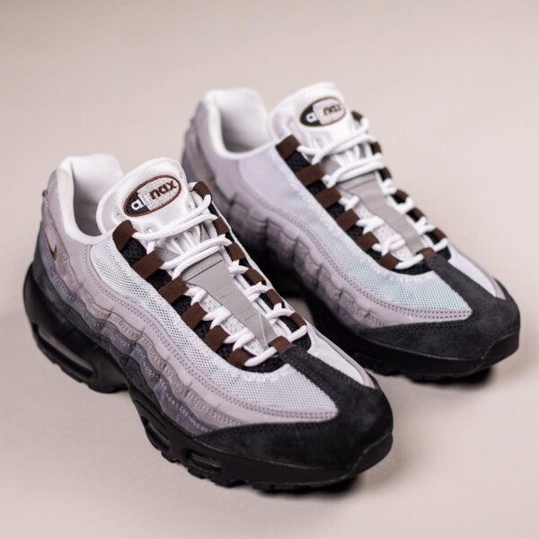 Nike SB x Air Max 95 