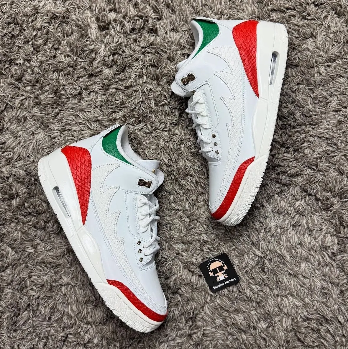 Air Jordan 3 El Vuelo side view with red and green accents inspired by the Mexican flag