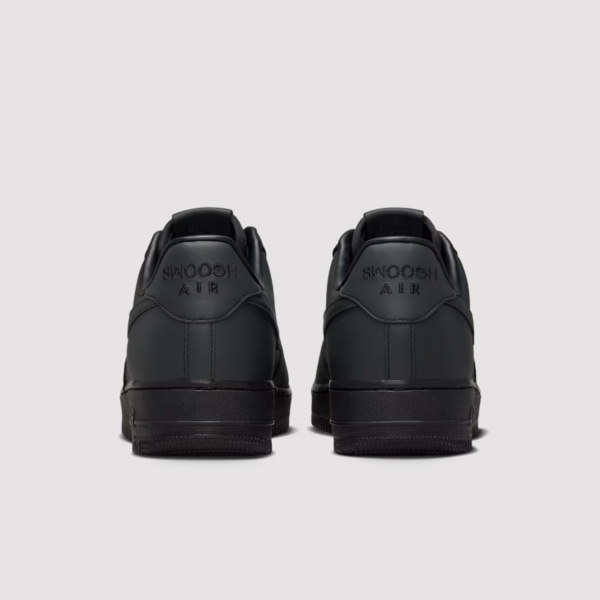 .SWOOSH x Nike Air Force 1 Low "Triple Black" (HJ9348-001) Erscheinungsdatum