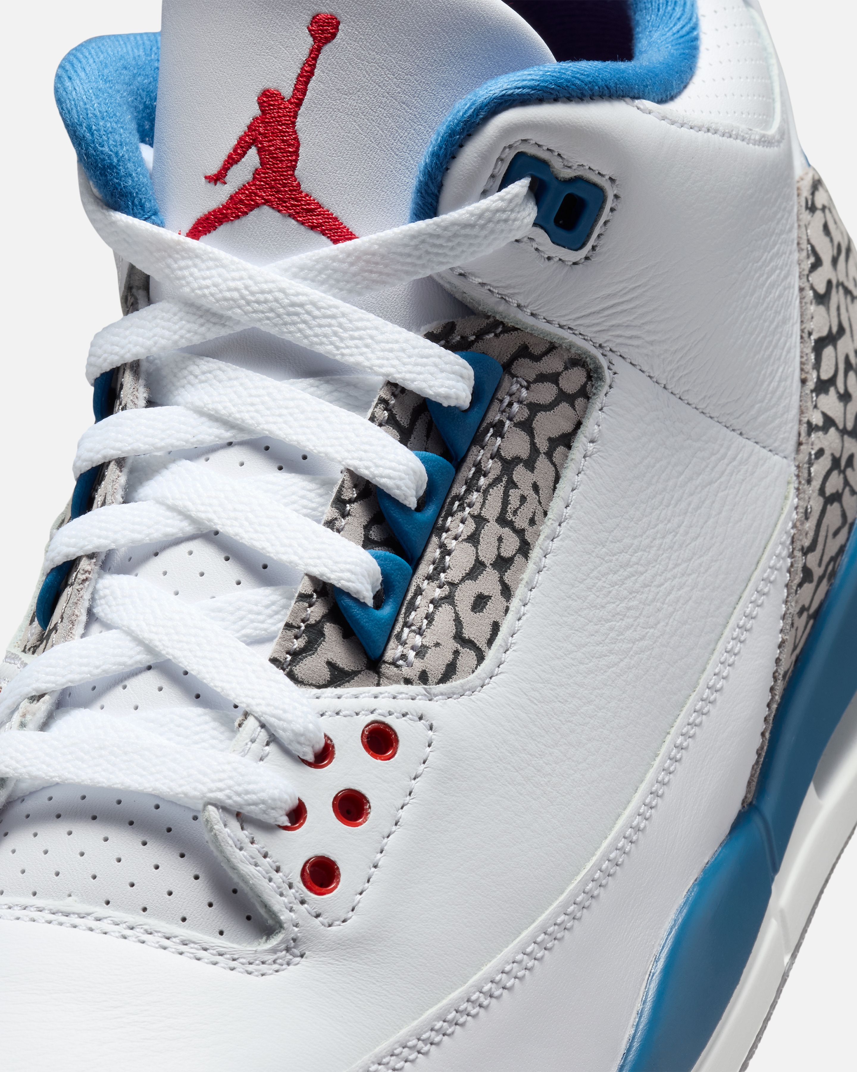 Air Jordan 3 "True Blue"