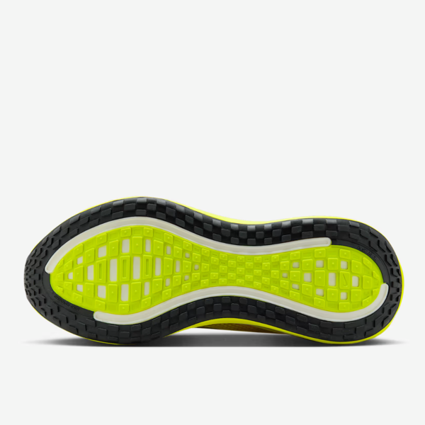 Nike Vomero Plus "Bright Mango" (HV8150-800) Release Date