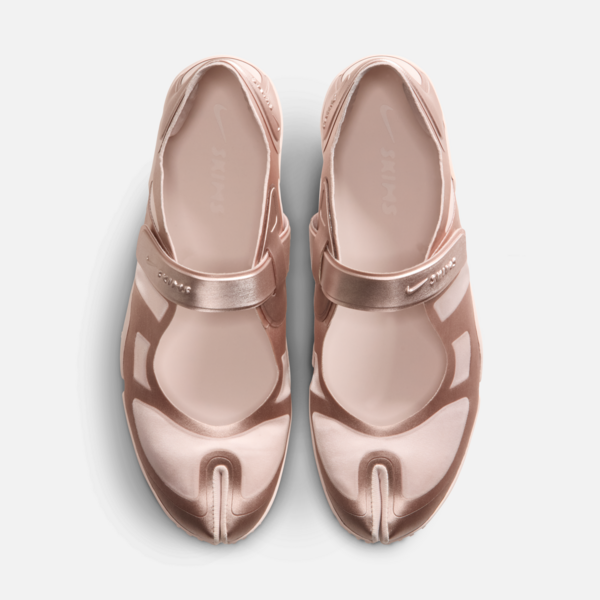 NikeSKIMS Rift Satin "Silt Red" (W) (IQ7158-600) Release Date