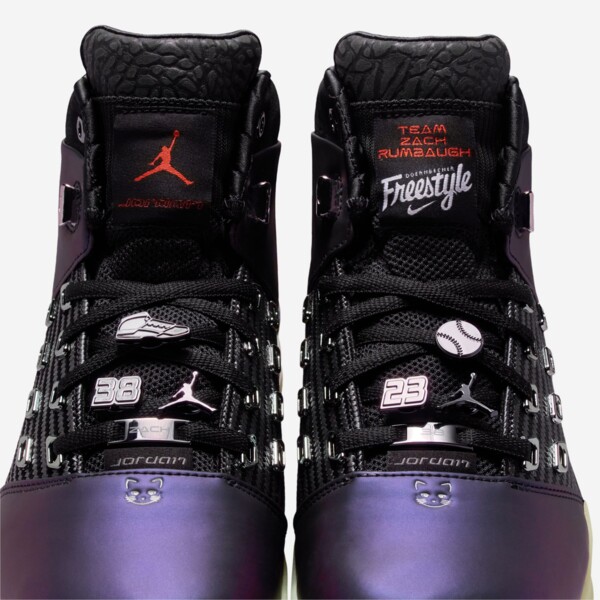 Air Jordan 17 “Doernbecher" (IO7684-921) Erscheinungsdatum Air Jordan 17 “Doernbecher" (IO7684-921) Erscheinungsdatum