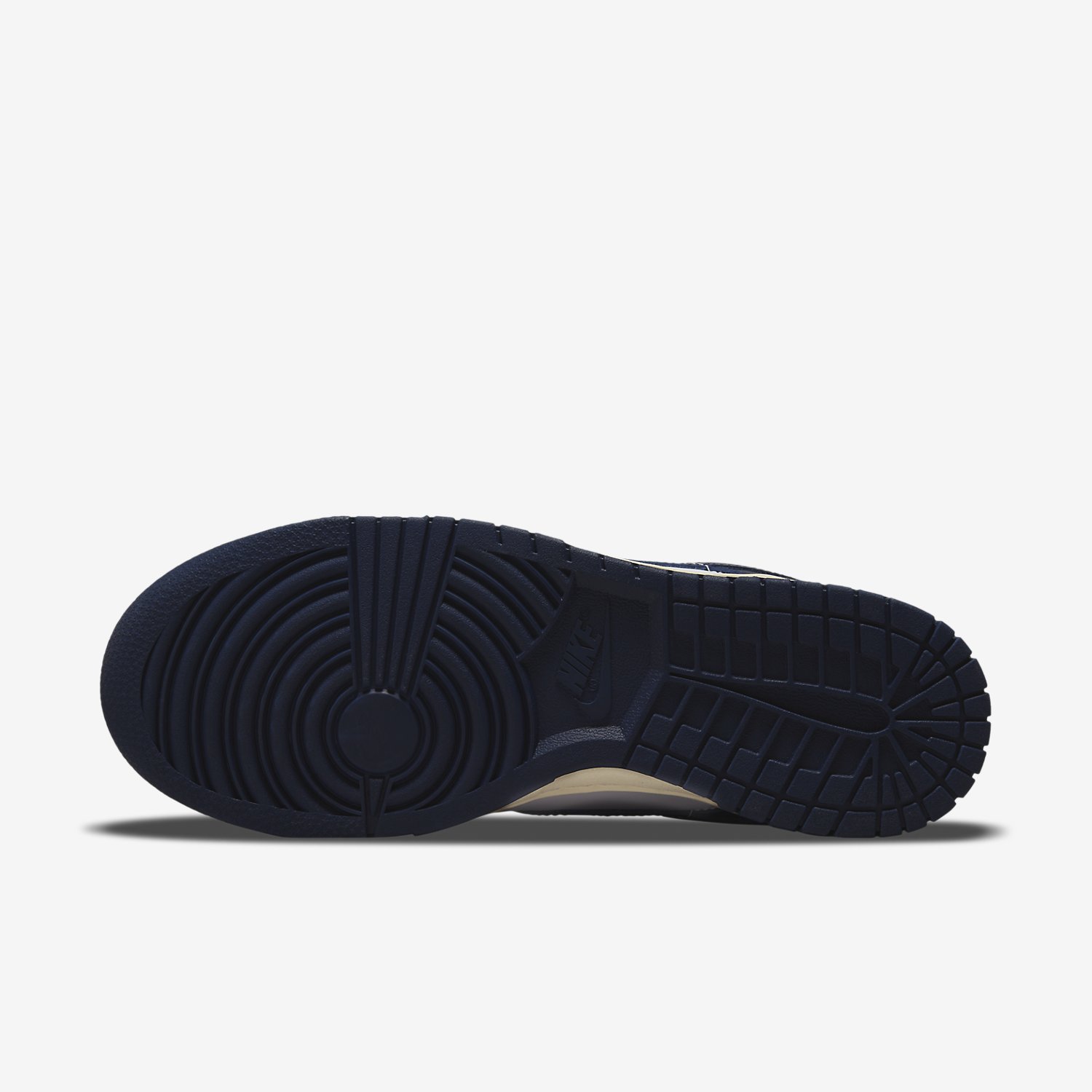 Nike Dunk Low "Vintage Navy" Official Images 6 Nike Dunk Low "Vintage Navy" Official Images 6