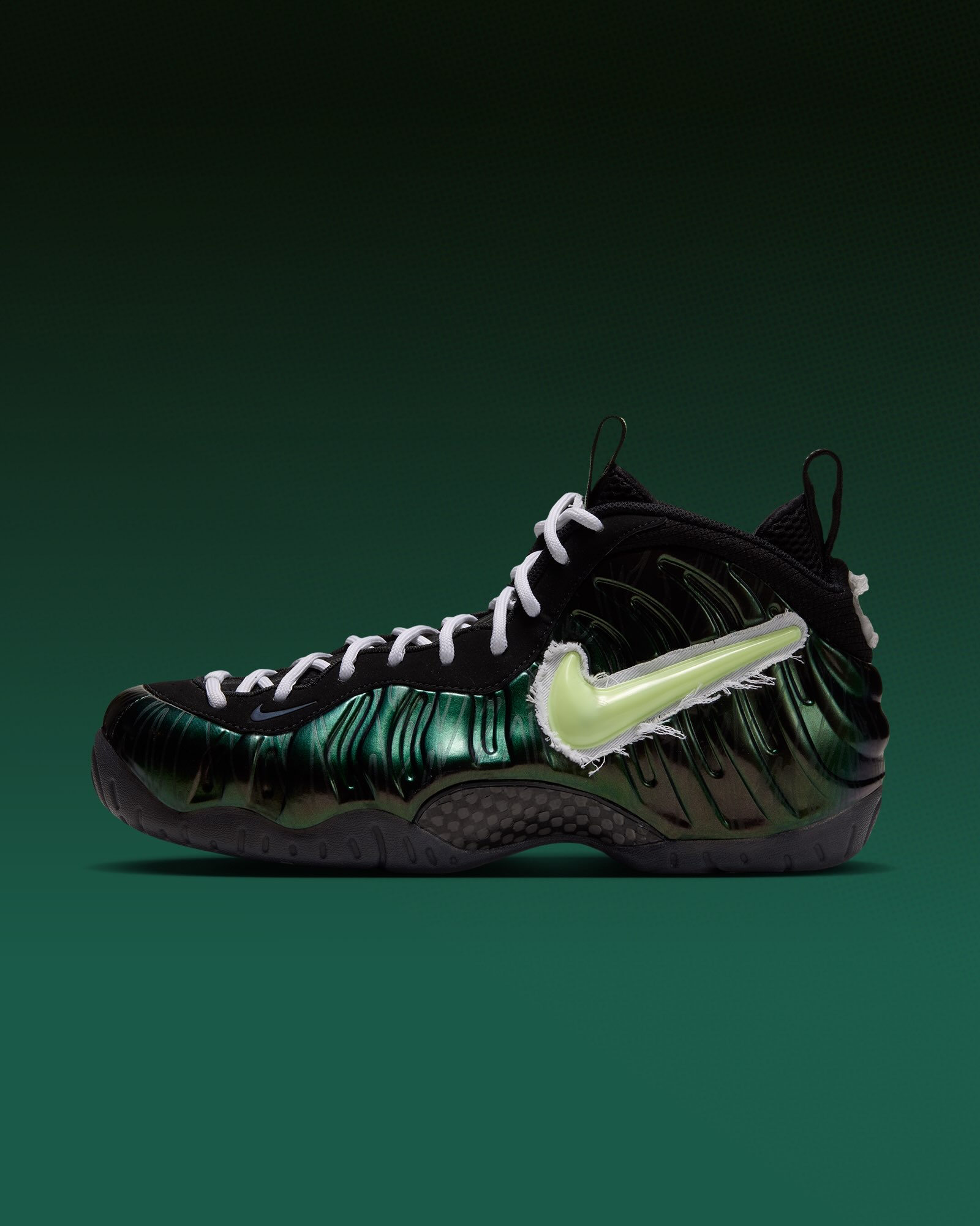 Nike Air Foamposite Pro "Oregon Mummy Duck"