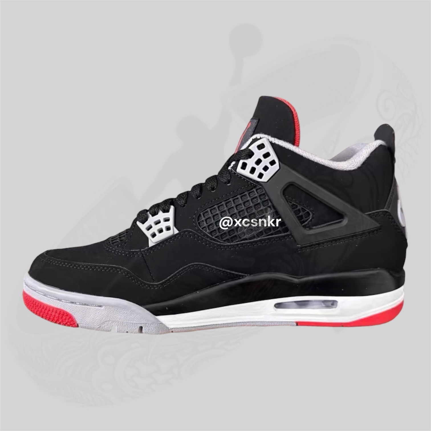 Air Jordan 4 Bred 2026