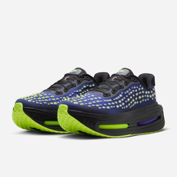 Nike Vomero Premium "Black Volt Glow" (IR2168-002) Release Date Nike Vomero Premium "Black Volt Glow" (IR2168-002) Release Date