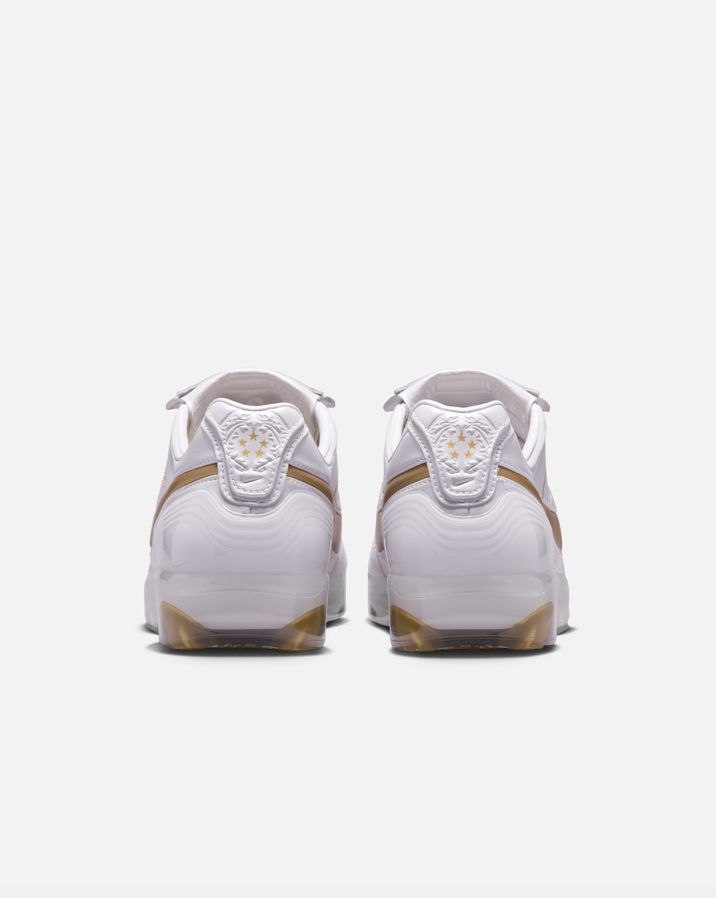 Nike Cryoshot Tiempo Legend R10 "White Metallic Gold"