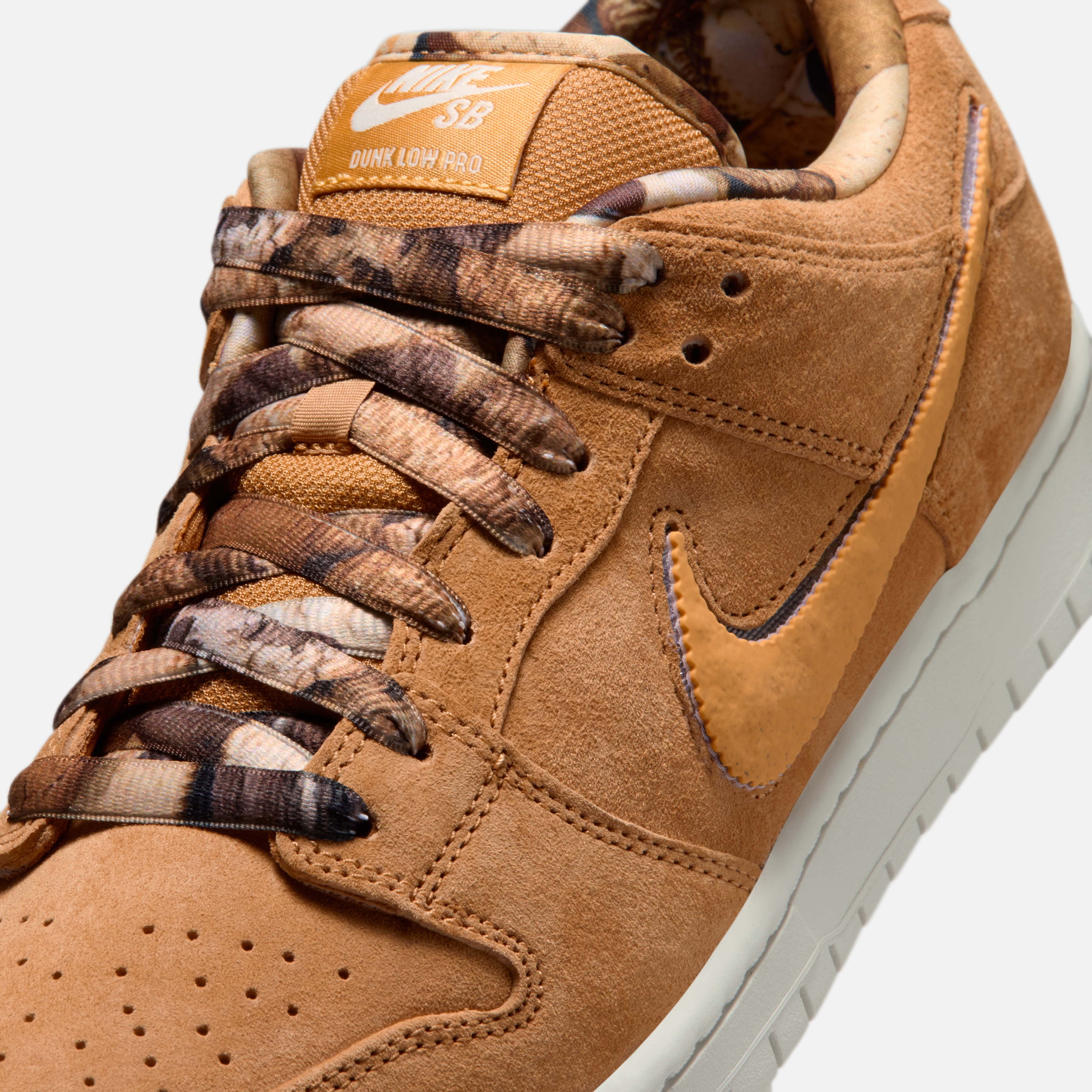 NOTE Nike SB Dunk Low Brew Biscuits official images