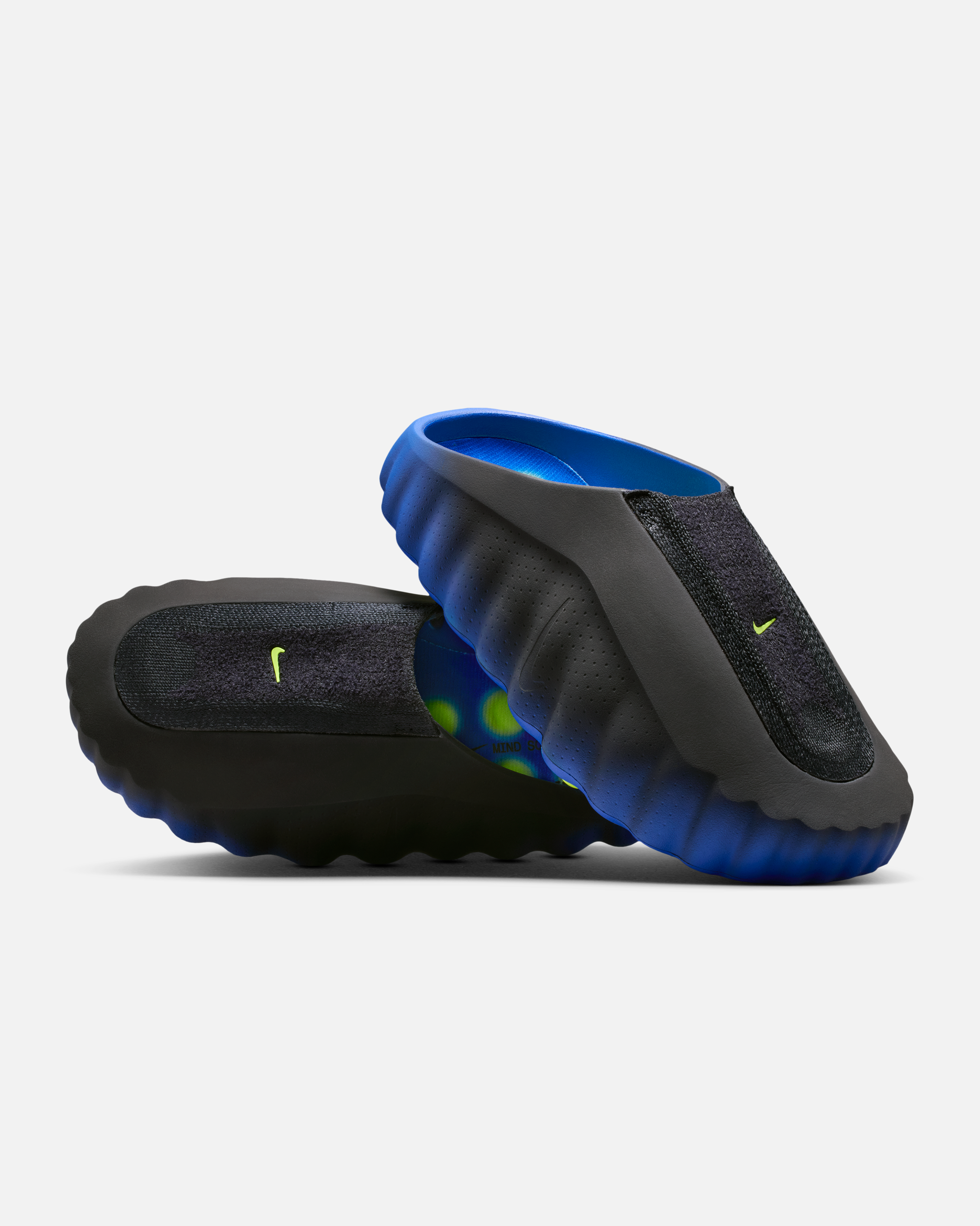 Nike Mind 001 Flyknit Hyper Royal