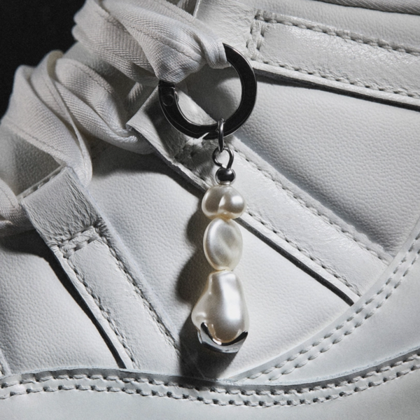 Air Jordan 11 "Pearl" (W) (AR0715-110) Erscheinungsdatum Air Jordan 11 "Pearl" (W) (AR0715-110) Erscheinungsdatum