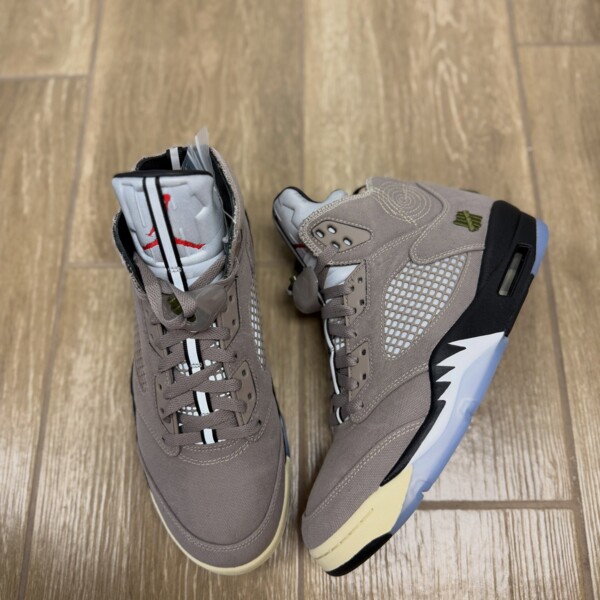 Undefeated x Air Jordan 5 "Moon Fossil" (JF3394-001) Release Date Undefeated x Air Jordan 5 "Moon Fossil" (JF3394-001) Release Date