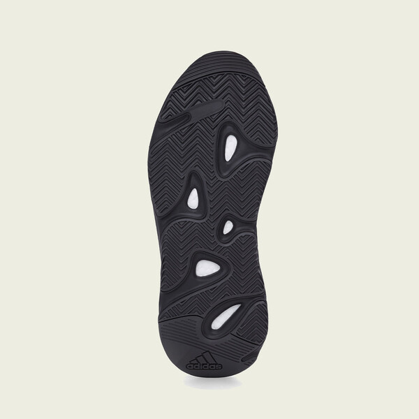 700 v2 vanta release date clearance