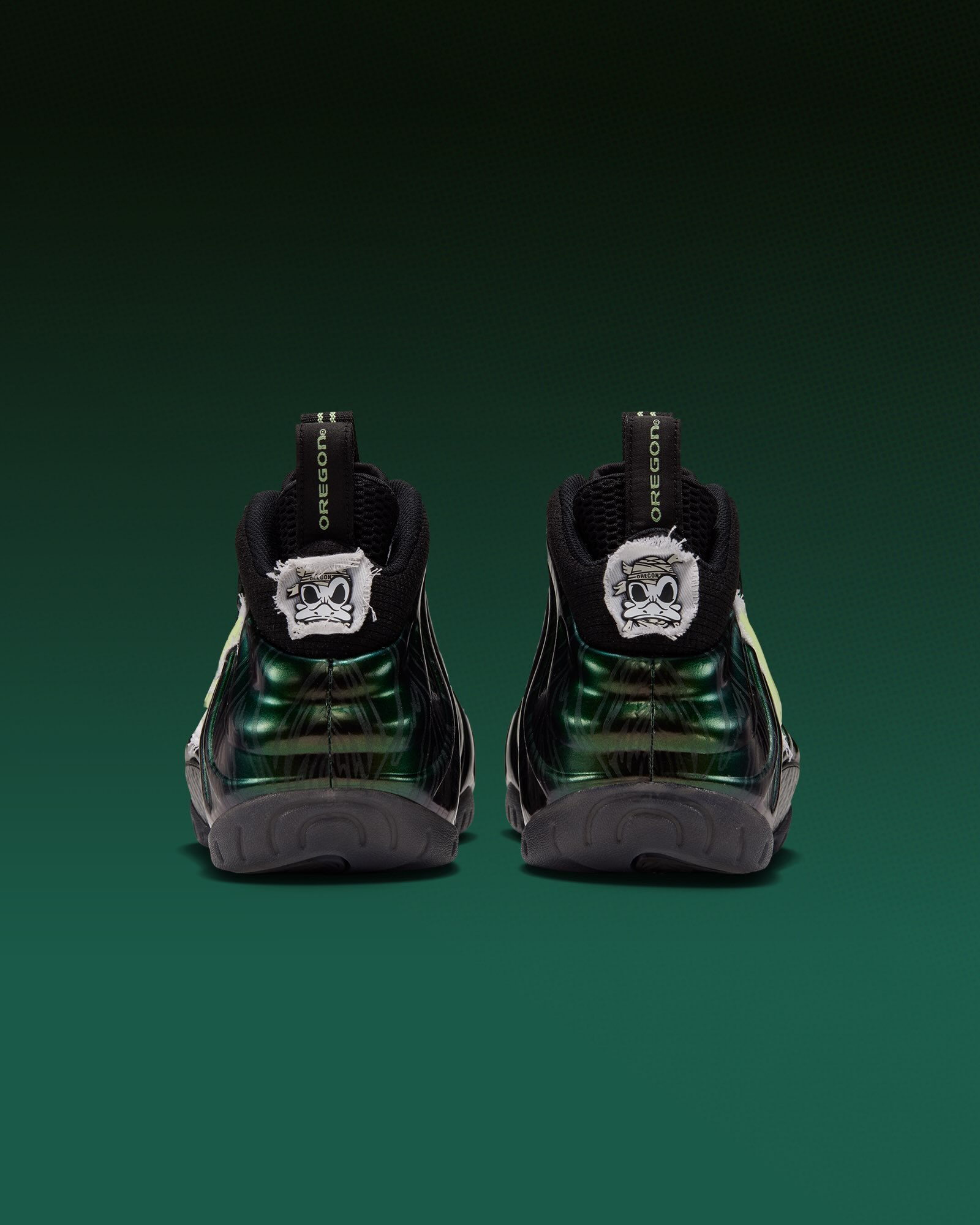 Nike Air Foamposite Pro "Oregon Mummy Duck"