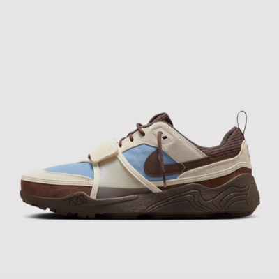 Travis Scott x Nike Zoom Field Jaxx "Leche Blue" | Raffle List