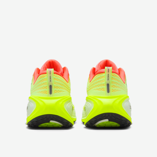 Nike Vomero Plus "Bright Mango" (HV8150-800) Release Date