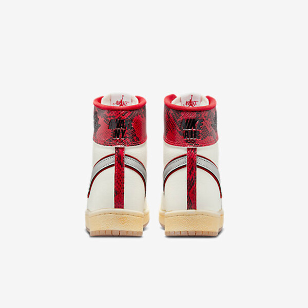 Awake NY x Jordan Air Ship "University Red" (FN8675-100) Erscheinungsdatum Awake NY x Jordan Air Ship "University Red" (FN8675-100) Erscheinungsdatum